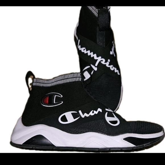 Champion Mens Black and White Crossiver Sneakers - Picture 7 of 12